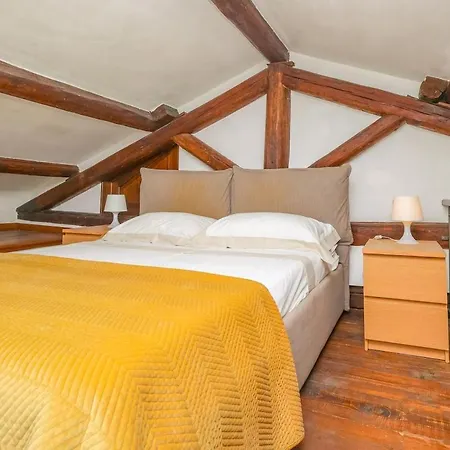 Dimora Collegio San Marco Apartment